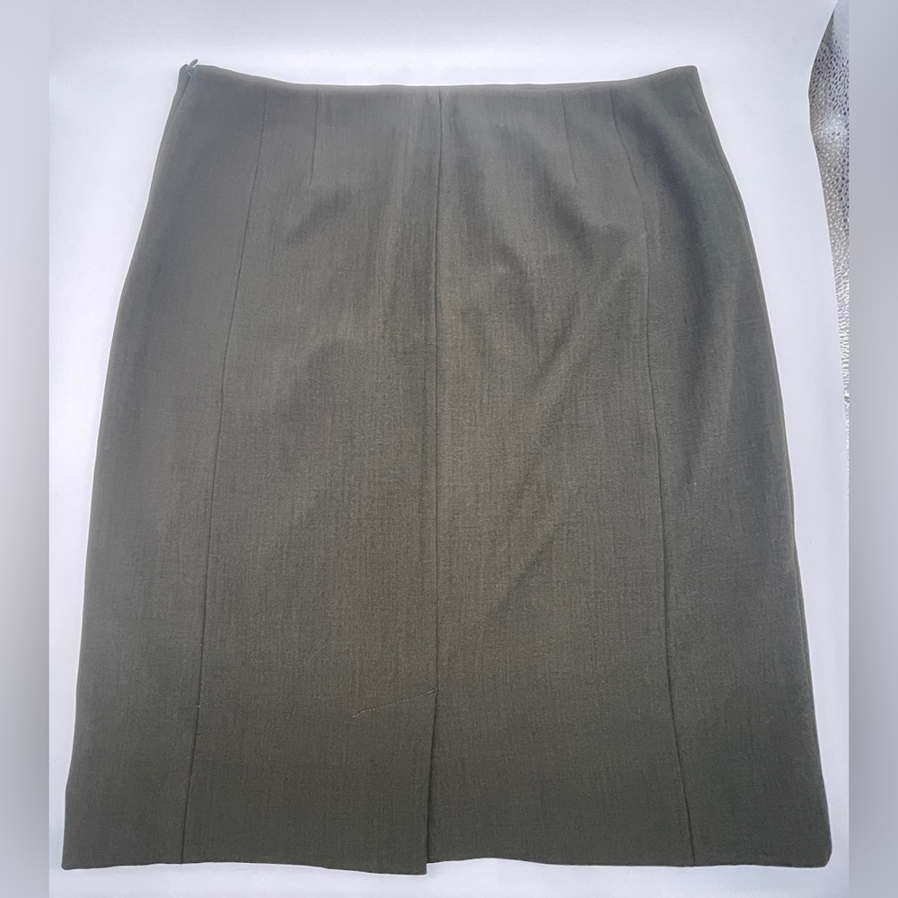 MM LaFleur pencil skirt olive size 6 - Picture 2 of 10